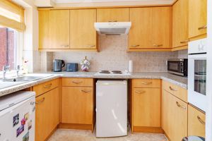 KITCHEN- click for photo gallery